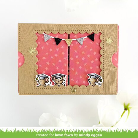 Lawn Fawn Ta-Da! Diorama! Scalloped Window Add-On Dies (LF3729) Lawn Fawn Ta-Da! Diorama! Scalloped Window Add-On Dies (LF3729)