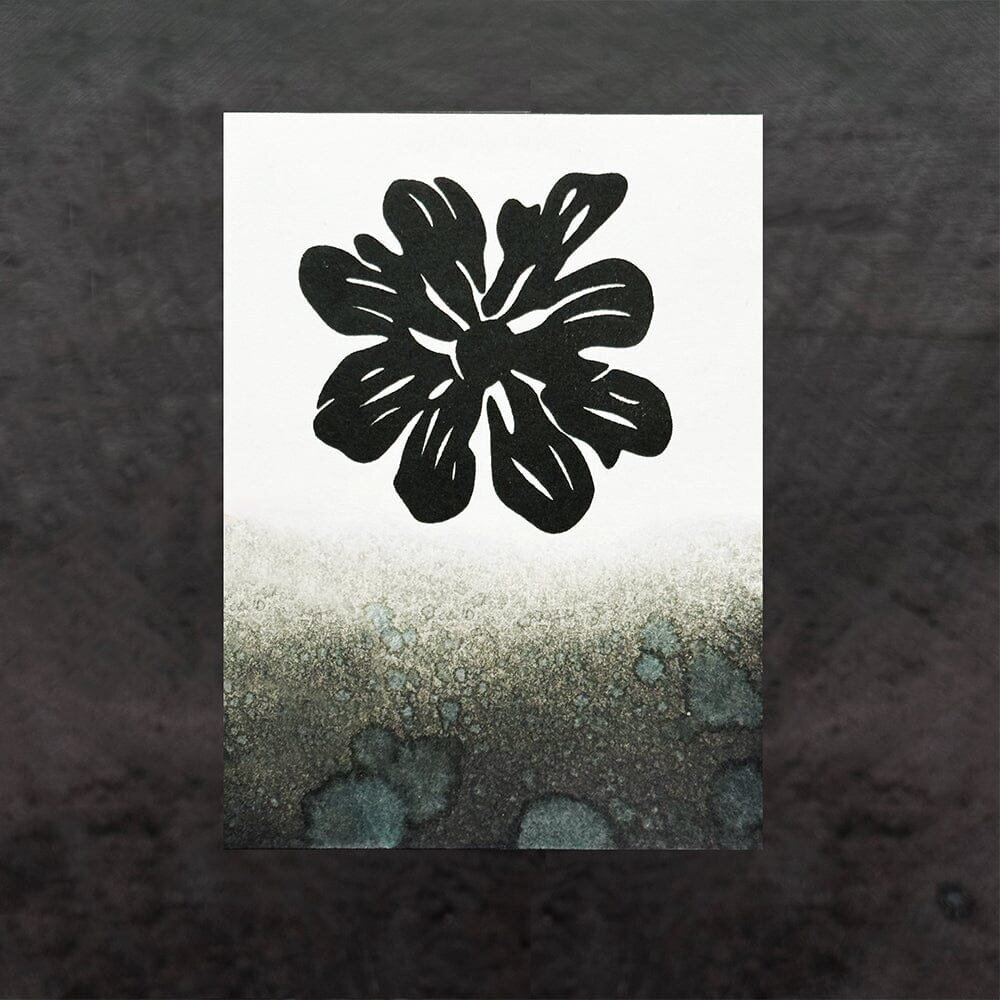 Simon Hurley Create Stellar Ink Pad Black Widow (HUF89575) Simon Hurley Create Stellar Ink Pad Black Widow (HUF89575)