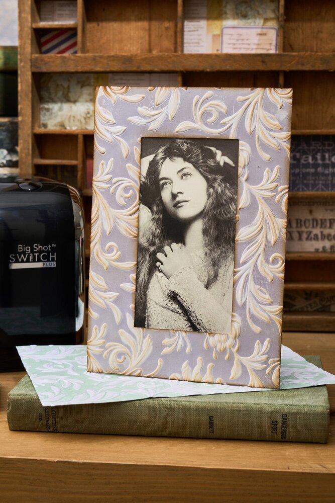 Sizzix 3D Texture Fades A5 Large Botanical (666888) Sizzix 3D Texture Fades A5 Large Botanical (666888)