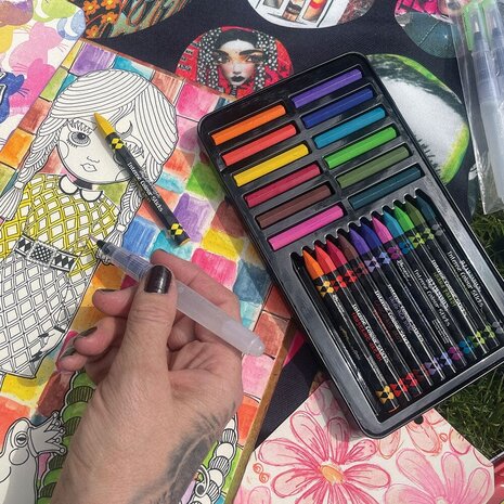 Ranger Dylusions Intense Colour Caykes & Sticks Set 1 (DYI86215) Ranger Dylusions Intense Colour Caykes & Sticks Set 1 (DYI86215)