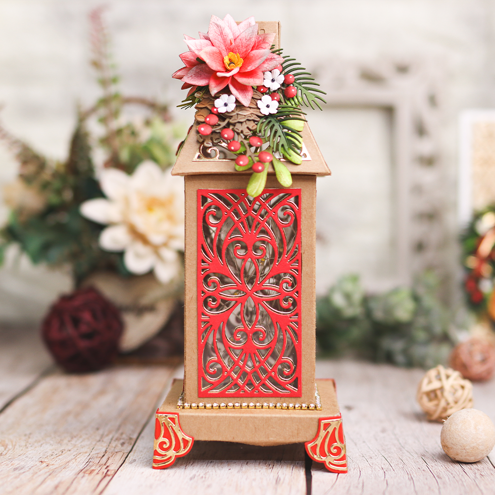 Elizabeth Craft Designs Festive Holly Dies Festive Lantern (2275)