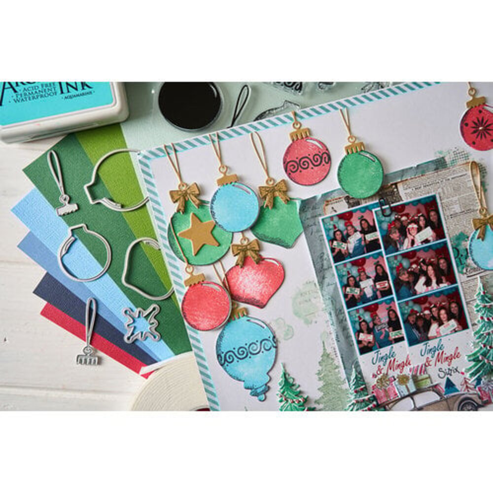 Sizzix 49 and Market Clear Stamps with Framelits Baubles (667019)