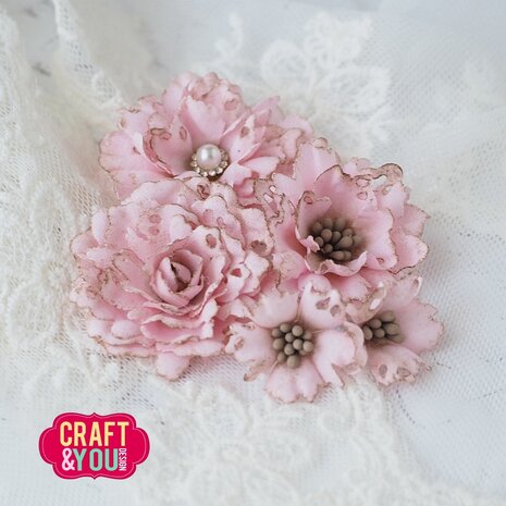 Craft & You Dies Vintage Flowers (CW361)