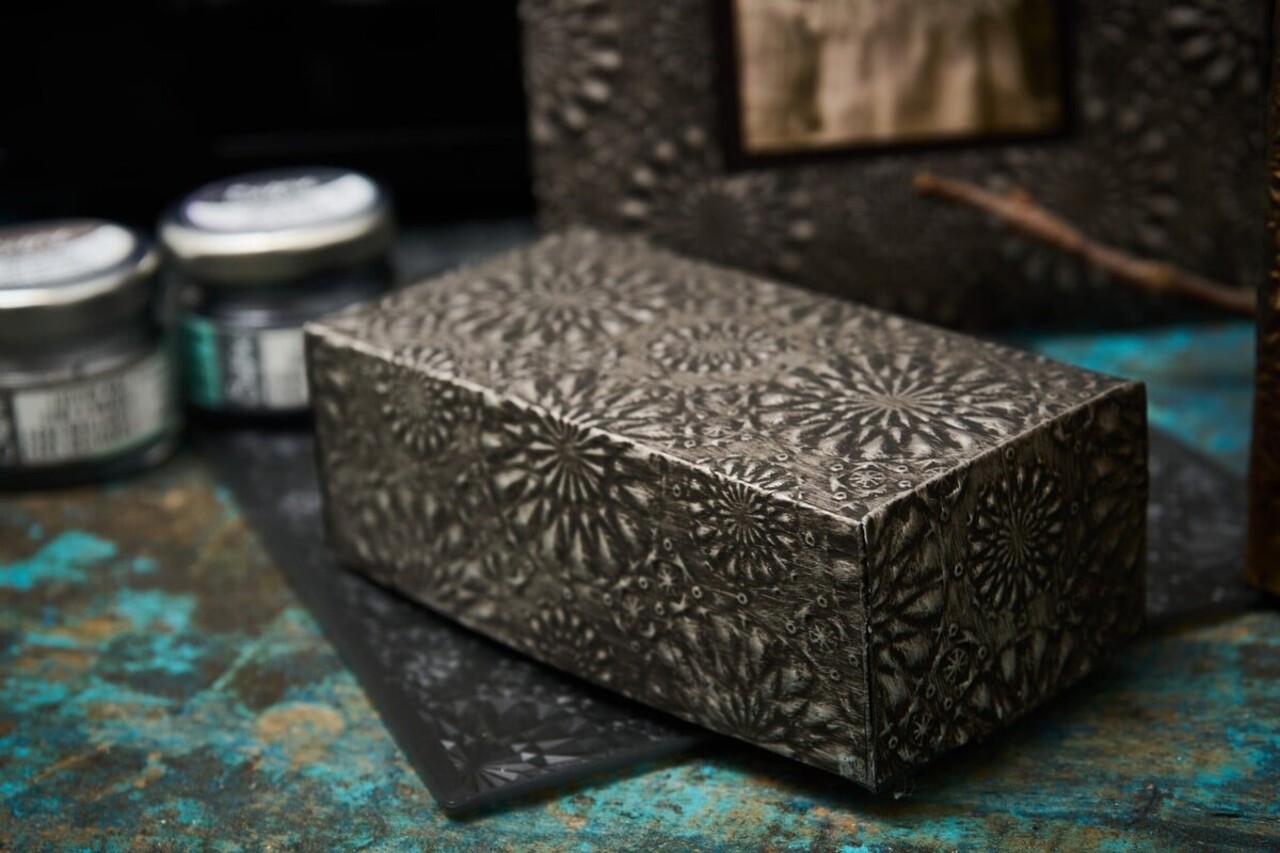 Sizzix 3D Texture Fades A5 Large Kaleidoscope (667001) Sizzix 3D Texture Fades A5 Large Kaleidoscope (667001)