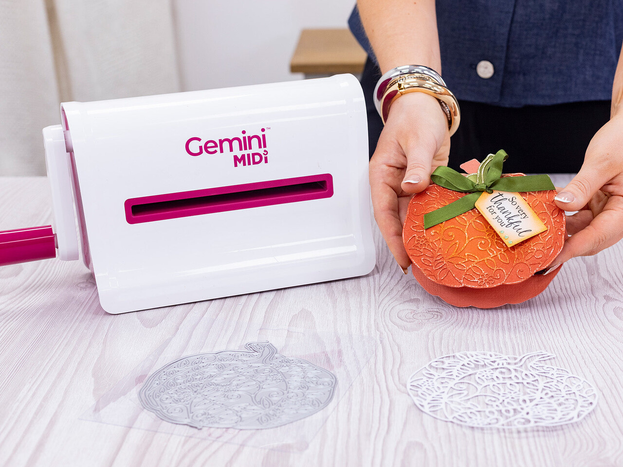 Crafter's Companion Intricate Pumpkin Season Dies (CC-MD-IPSE) Crafter's Companion Intricate Pumpkin Season Dies (CC-MD-IPSE)