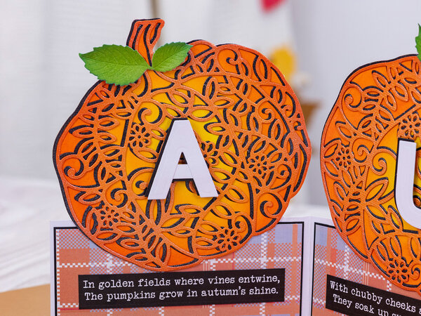 Crafter's Companion Intricate Pumpkin Season Dies (CC-MD-IPSE) Crafter's Companion Intricate Pumpkin Season Dies (CC-MD-IPSE)