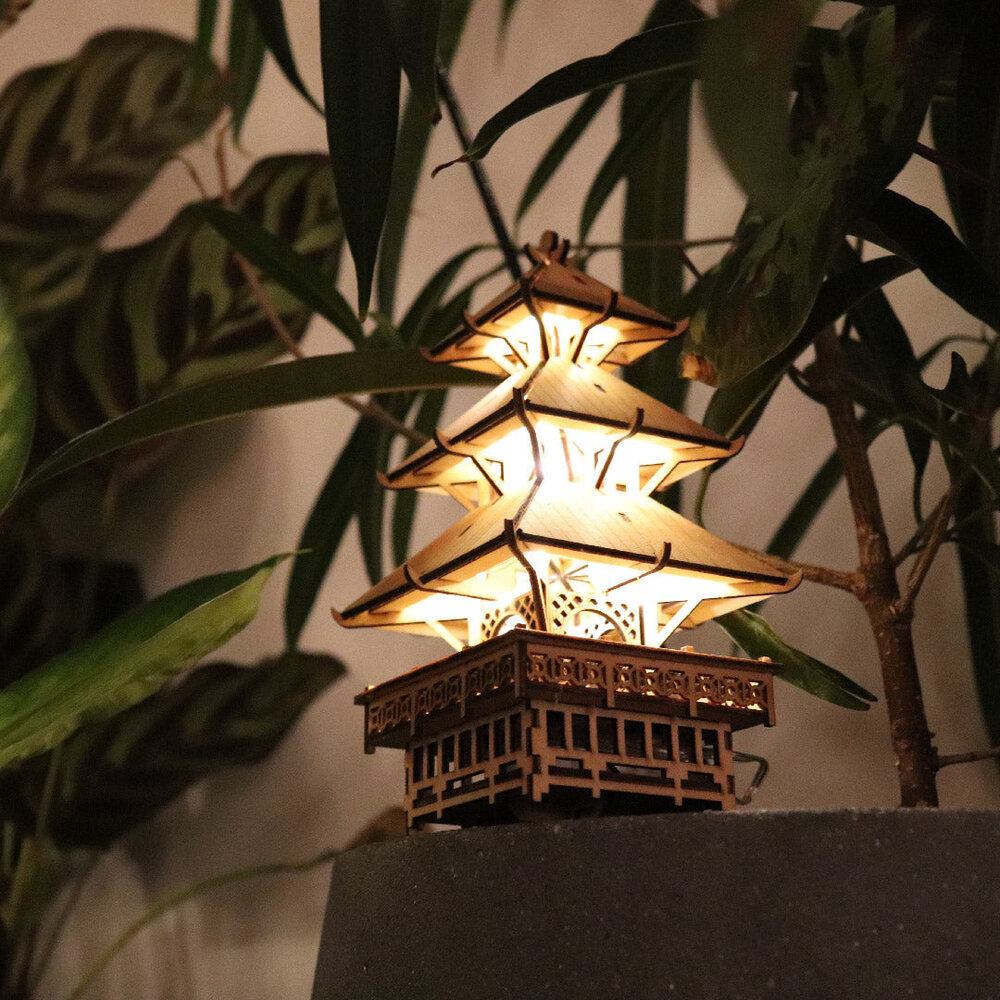 Tiny Treehouses Temple of Serenity (T-TM-SRNY-S-X)