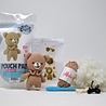 Hello Crafts Pouch Pals Eddy The Bear Haakset (KC783) Hello Crafts Pouch Pals Eddy The Bear Haakset (KC783)