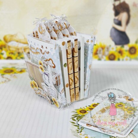 Dress My Craft Mom To Be 6x6 Inch Paper Pad (DMCP5809) (OUTLET)