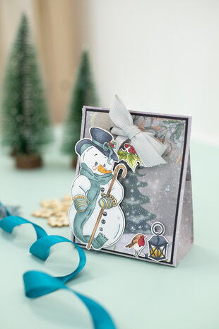 Crafter's Companion Vintage Snowman 12x12 Inch Paper Pad (VINSN-PAD12) (OUTLET) Crafter's Companion Vintage Snowman 12x12 Inch Paper Pad (VINSN-PAD12) (OUTLET)