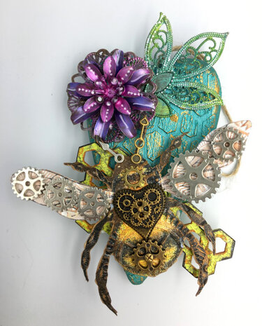 IndigoBlu Giant Bee A6 Rubber Stamp (IND0528) (OUTLET) IndigoBlu Giant Bee A6 Rubber Stamp (IND0528) (OUTLET)