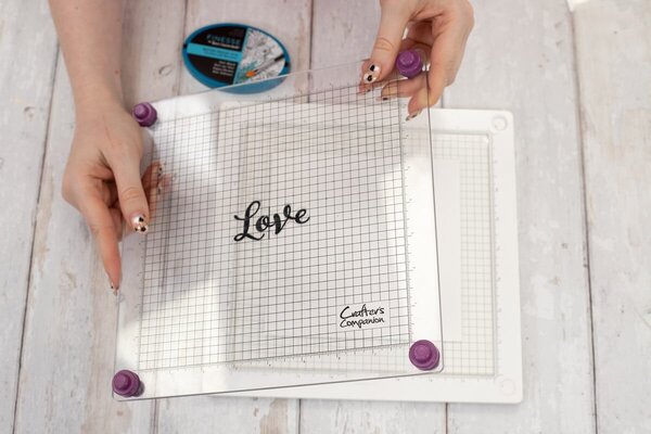 Crafter's Companion Stencil and Stamp Platform (CC-STEN-STAM-PLAT) Crafter's Companion Stencil and Stamp Platform (CC-STEN-STAM-PLAT)