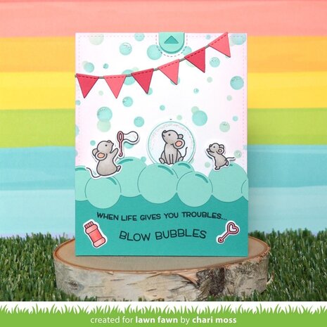 Lawn Fawn Bubble Background Stencil (LF2534) (OUTLET)