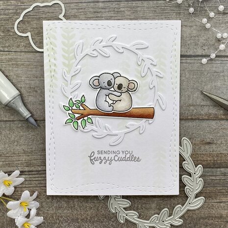 Heffy Doodle Vertical Vines Stencil (HFD0425) (OUTLET)