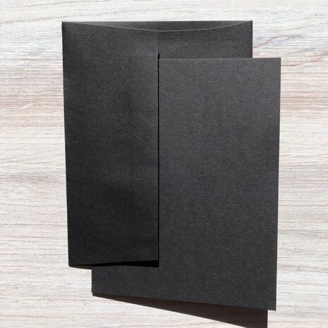Graphic 45 Cards & Envelopes Black 4.25x5.5 Inch (4501989) (OUTLET)