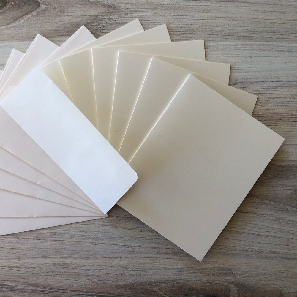 Graphic 45 Cards & Envelopes Ivory 4.25x5.5 Inch (4501988) (OUTLET)