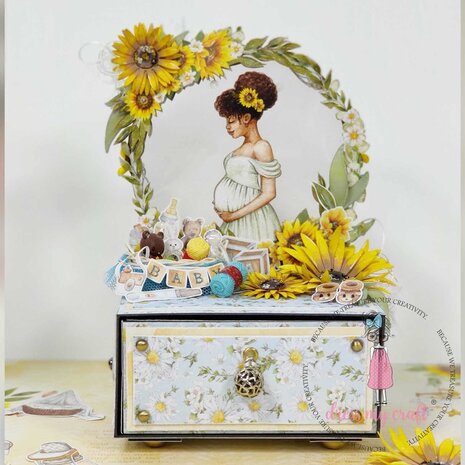 Dress My Craft Mom To Be 12x12 Inch Paper Pad (DMCP5798) (OUTLET)