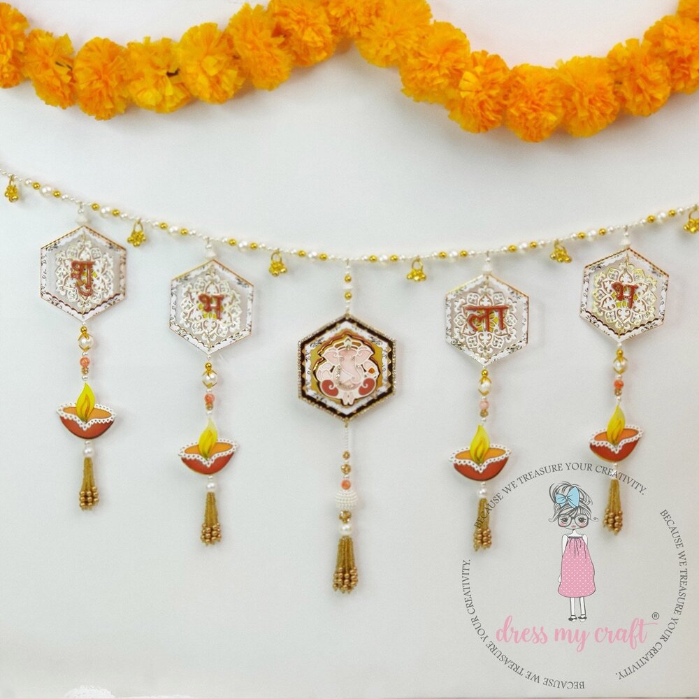 Dress My Craft Cutting Die Basic Designer Lacey Square Frame (DMCD5423) (OUTLET)