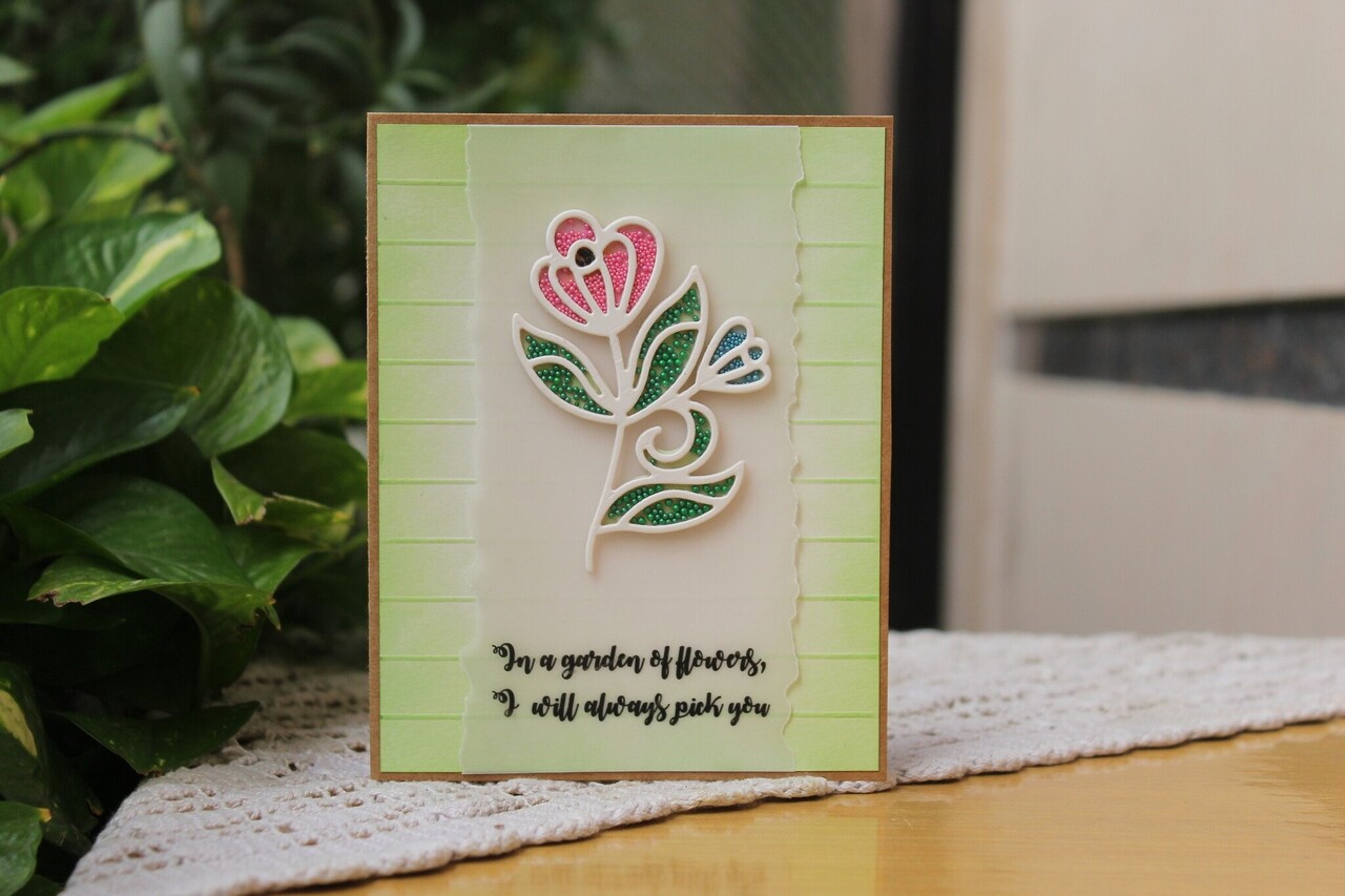 Dress My Craft Cutting Die Floral Hug (DMCD2024) (OUTLET)