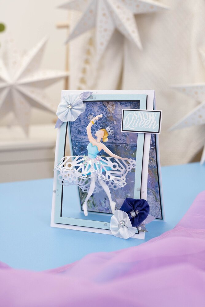 Crafter's Companion Sara Signature The Snow Queen Metal Dies Snowflake Queen (S-SQ-MD-SNQU) (OUTLET)
