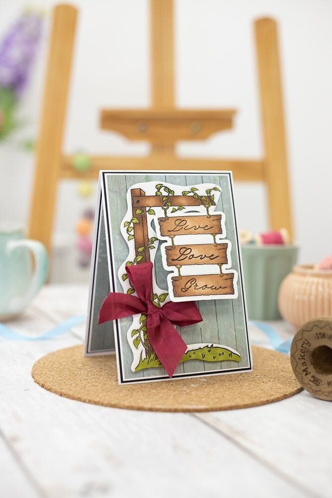 Crafter's Companion Country Lane Stamp & Die Hanging Sign and Vines (S-CLANE-STD-HSAV) (OUTLET)