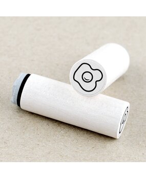 Merry & Bright Mini Wooden Stamp Fried Egg (1MB00428)