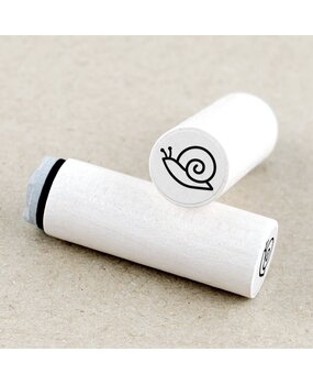 Merry & Bright Mini Wooden Stamp Snail (1MB00559)