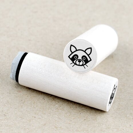 Merry & Bright Mini Wooden Stamp Raccoon (1MB00900)