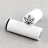 Merry & Bright Mini Wooden Stamp Hemp Leaf (1MB01196)