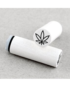 Merry & Bright Mini Wooden Stamp Hemp Leaf (1MB01196)