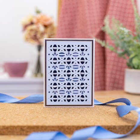 Gemini Ribbon Threading Pretty Florals Create-a-Card Dies (GEM-MD-CAD-PREF) (OUTLET)