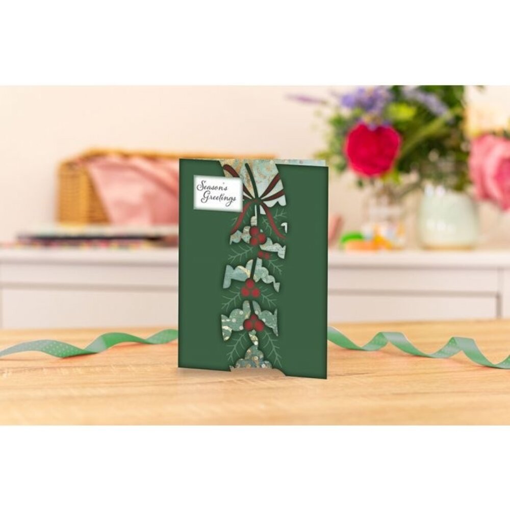 Gemini Sprig of Holly Create-a-Card Dies (GEM-MD-CAD-SPHO) (OUTLET)