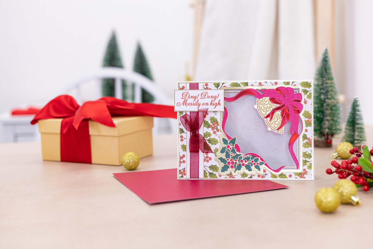 Gemini Decorative Frame Stamp & Die Merrily on High (GEM-STD-DF-MOH) (OUTLET)