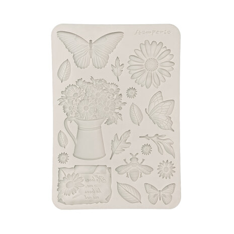 Stamperia Daisy Art A5 Silicon Mould Daisy and Butterfly (KACMA603)