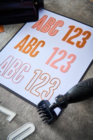 Sizzix Thinlits Die Set Alphanumeric Bulletin (666281)