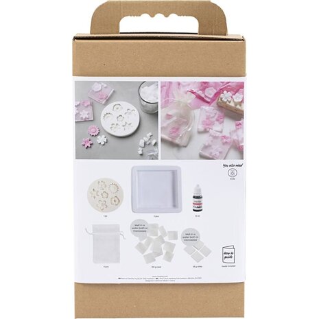 Creativ Company Soap Making Kit Pink Flowers (977786) Creativ Company Soap Making Kit Pink Flowers (977786)