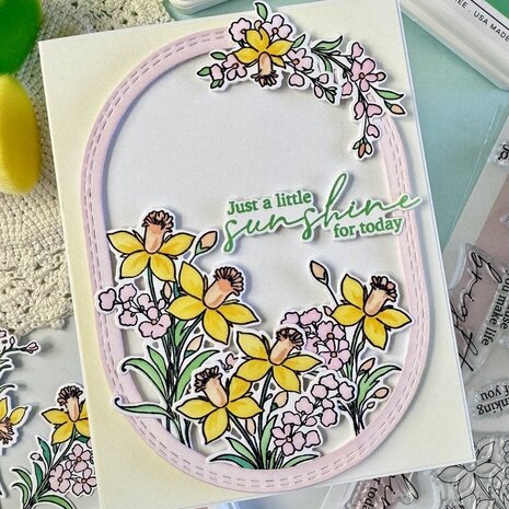 Pinkfresh Studio The Daydream Edit Stamp Whispering Daffodils (321826)