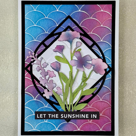 Lisa Horton Crafts Scalloped Circles 5x7 Inch 3D Embossing Folder (LHCEF263)