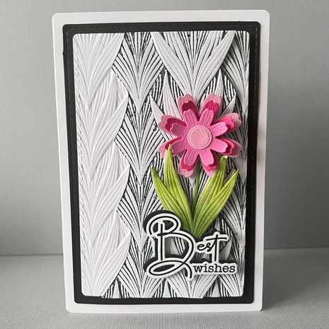 Lisa Horton Crafts Layered Leaves 5x7 Inch 3D Embossing Folder (LHCEF265) Lisa Horton Crafts Layered Leaves 5x7 Inch 3D Embossing Folder (LHCEF265)