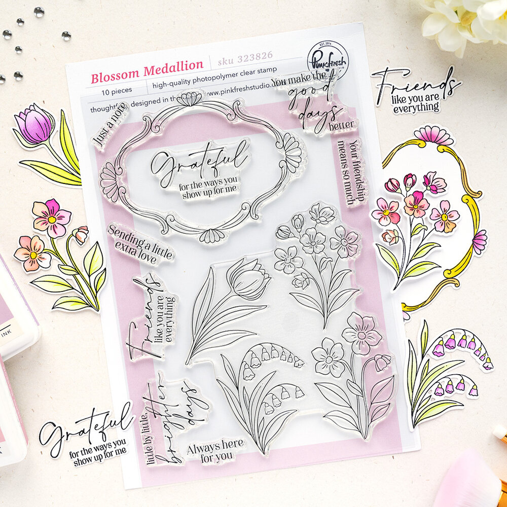 Pinkfresh Studio PRE-ORDER Sunlit Manor Stamp Blossom Medallion (323826) Pinkfresh Studio PRE-ORDER Sunlit Manor Stamp Blossom Medallion (323826)