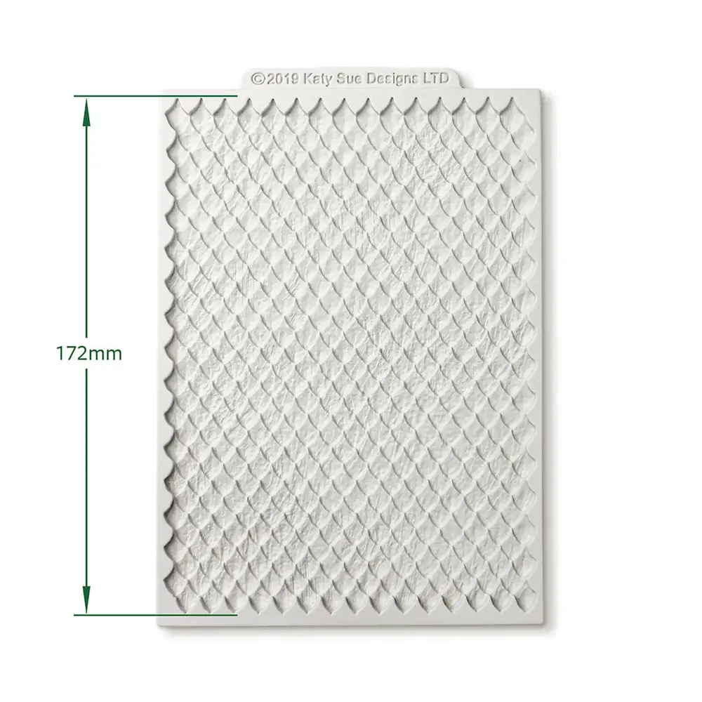 Cosmic Shimmer Silicone Mould Continuous Dragon Scales (DM0051-CS)