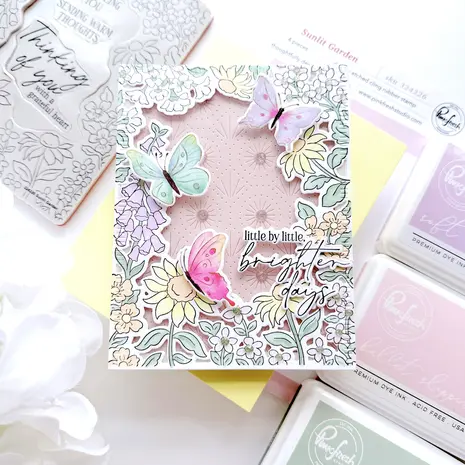 Pinkfresh Studio Sunlit Manor Cling Stamp Sunlit Garden (324226)