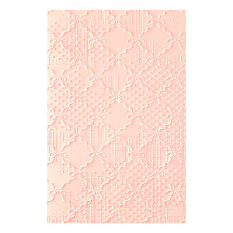 Spellbinders Buttons & Keepsakes 3D Embossing Folder Ribbons & Seams by Frank Garcia (E3D-173) Spellbinders Buttons & Keepsakes 3D Embossing Folder Ribbons & Seams by Frank Garcia (E3D-173)