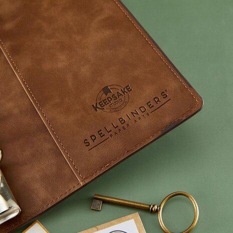 Spellbinders PRE-ORDER Turn the Page Dark Roast Binder (T-111) Spellbinders PRE-ORDER Turn the Page Dark Roast Binder (T-111)