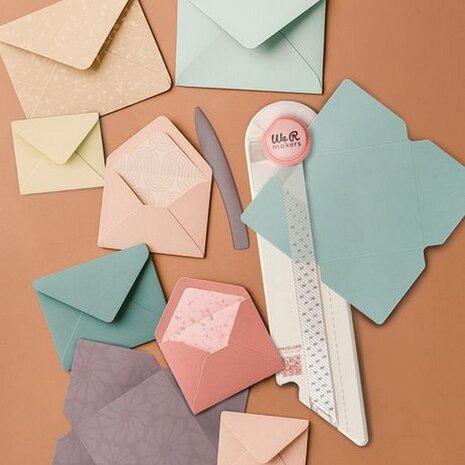 We R Memory Keepers Envelope Punch Up (735147)