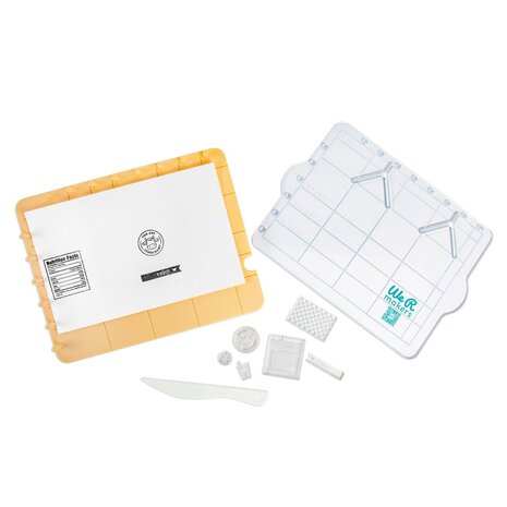 We R Memory Keepers Carton Stamp Board (735294)