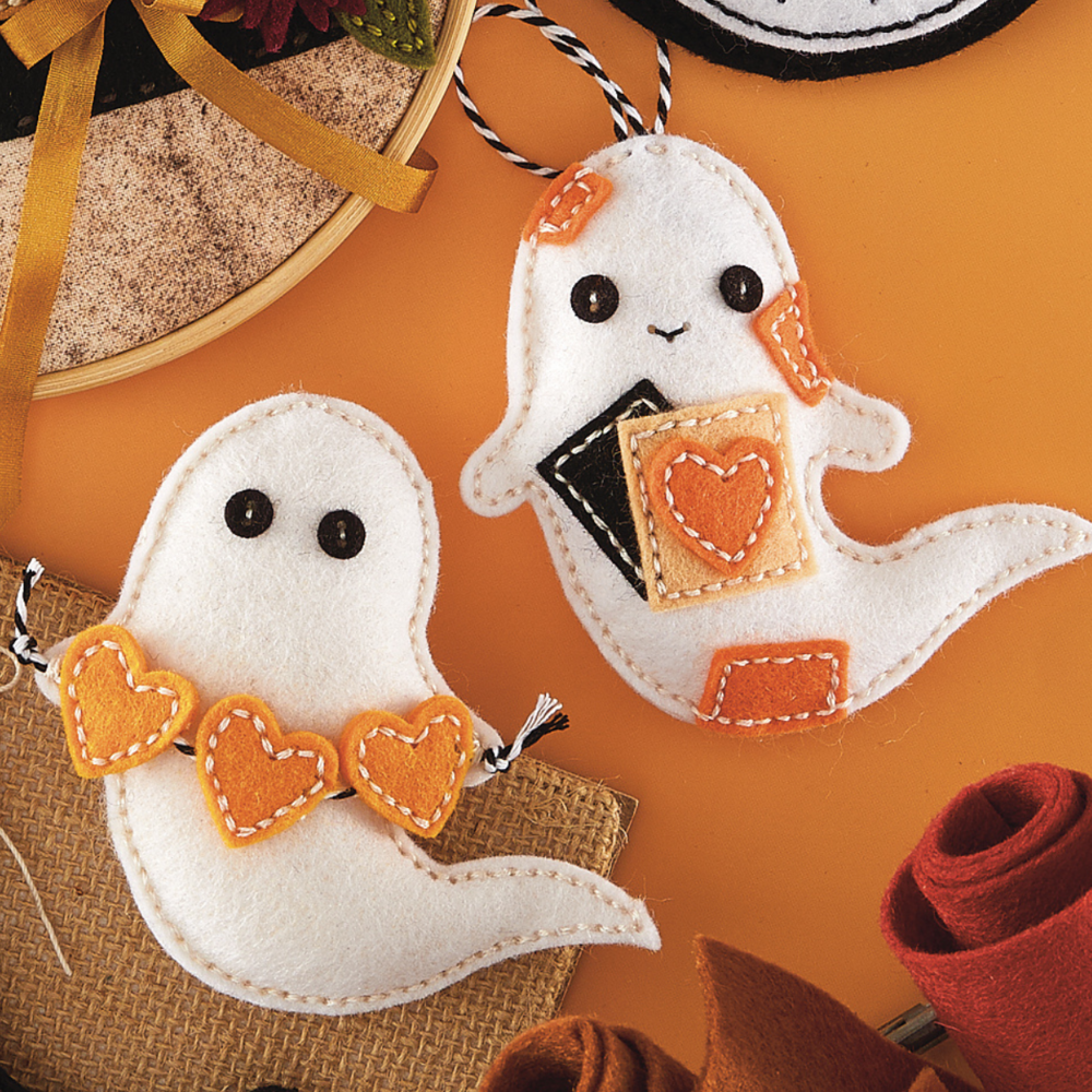 Spellbinders PRE-ORDER Halloween Felt Stitch & Create Patchwork Boo Dies (S5-773) Spellbinders PRE-ORDER Halloween Felt Stitch & Create Patchwork Boo Dies (S5-773)
