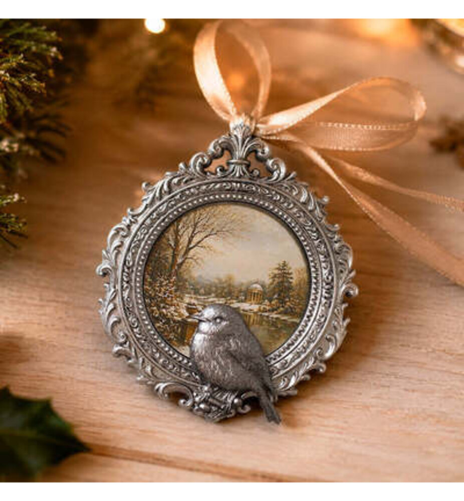 Cosmic Shimmer Silicone Mould Regency Crest Frame (CE0163-CS)