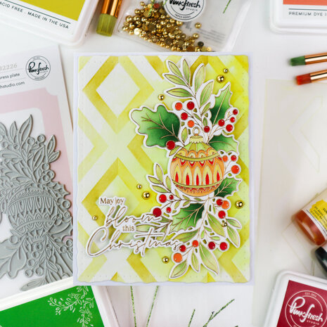 Pinkfresh Studio PRE-ORDER Season of Wonder Stencil Diamond Framework (333526) Pinkfresh Studio PRE-ORDER Season of Wonder Stencil Diamond Framework (333526)