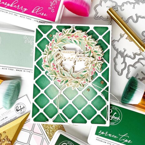 Pinkfresh Studio PRE-ORDER Season of Wonder Coverplate Die Celestial Weave (337226) Pinkfresh Studio PRE-ORDER Season of Wonder Coverplate Die Celestial Weave (337226)